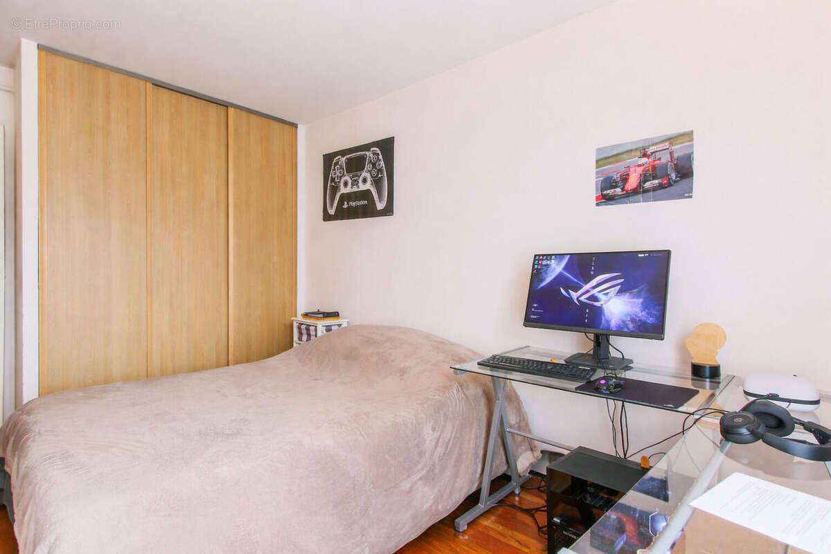 Appartement à BEYNES