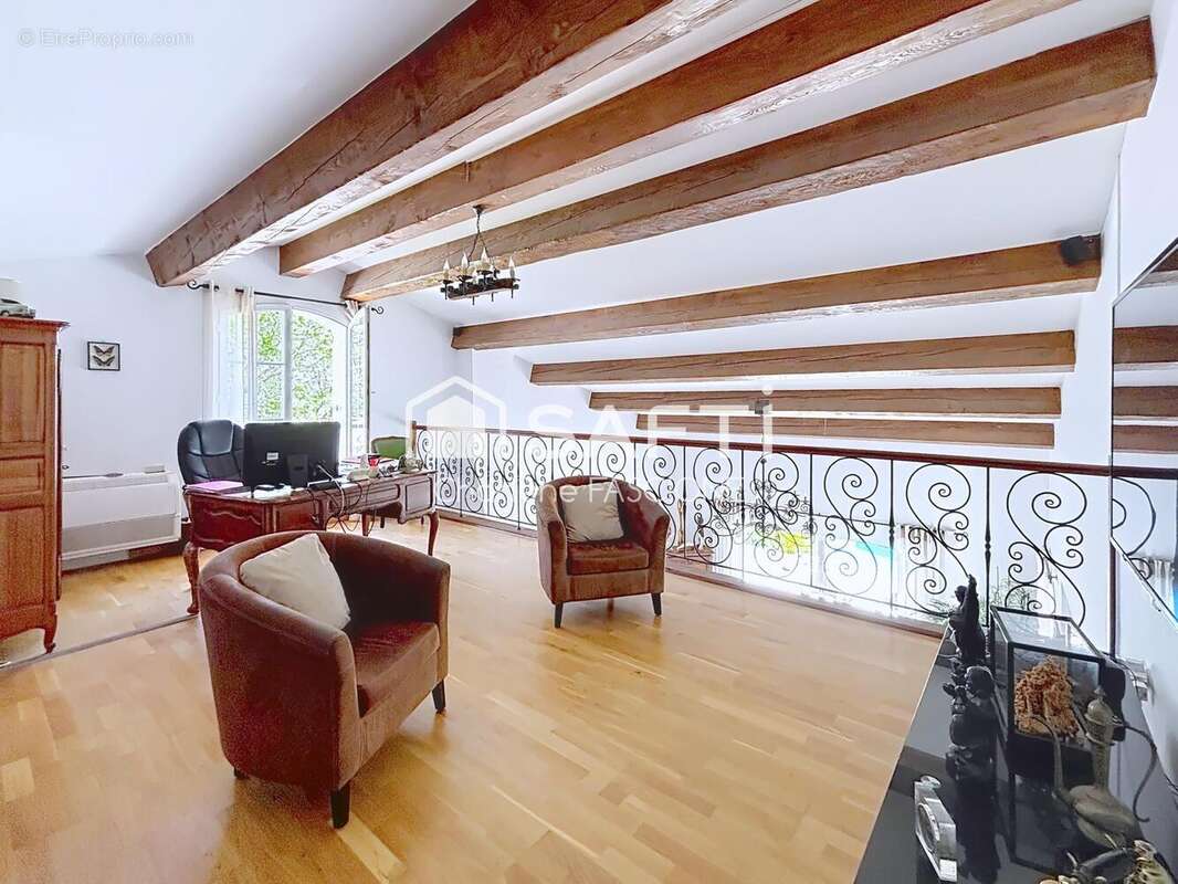 Photo 9 - Maison à LORGUES