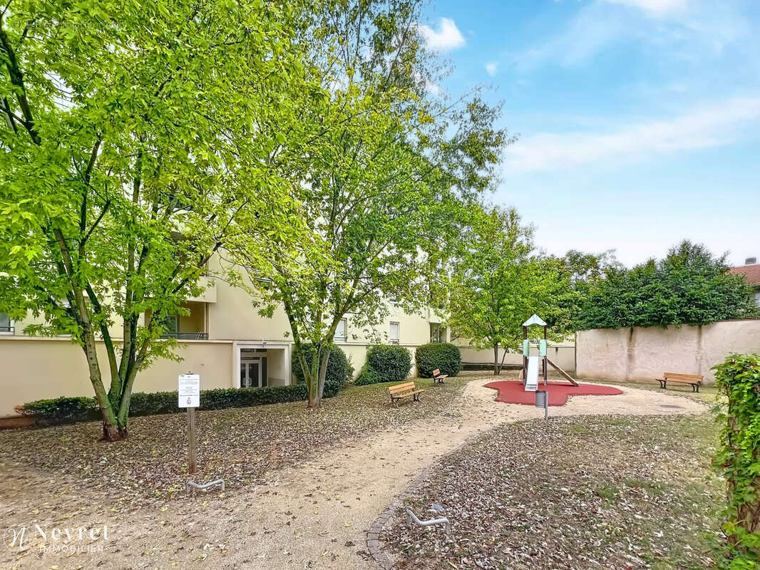 Appartement à OULLINS