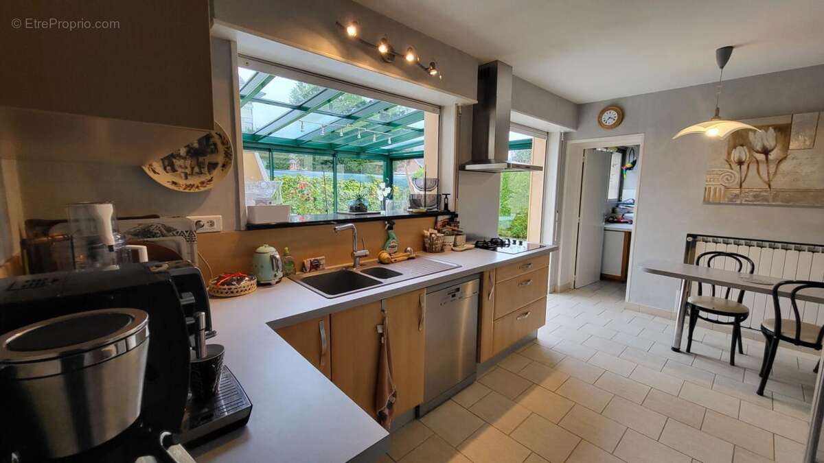 Maison à SAINT-QUENTIN