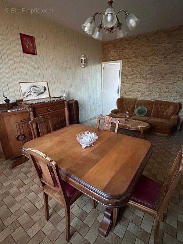 Appartement à IMPHY