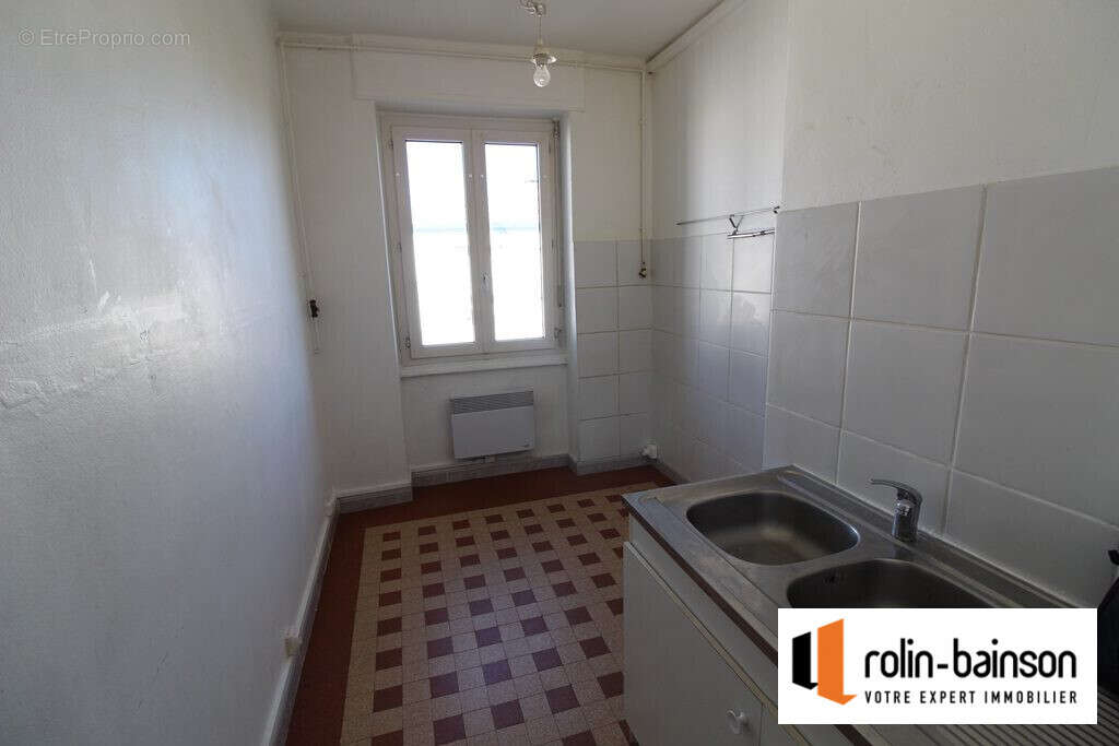 Appartement à LYON-8E