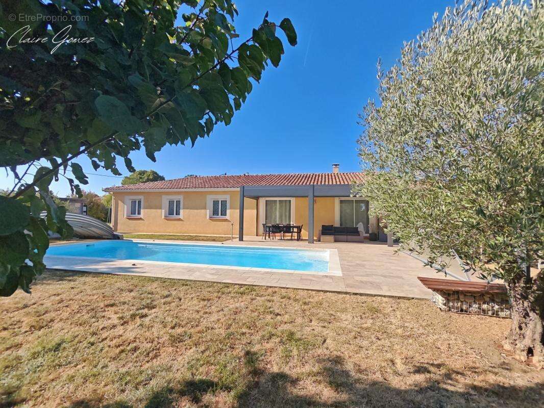 Maison de plain-pied 5 pièces 143,54m² – À seulement 10 minutes de L'Isle-Jourdain (32) - photo 10