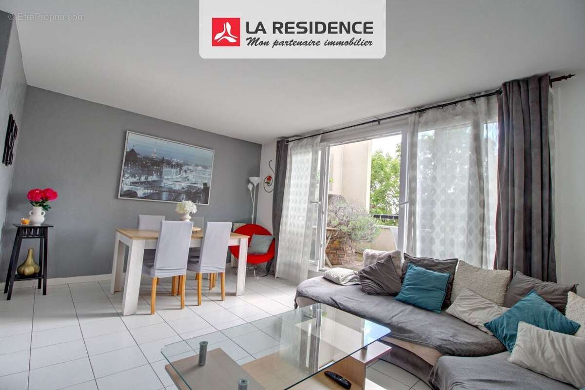 Appartement 88 m² à Cergy  - photo 3