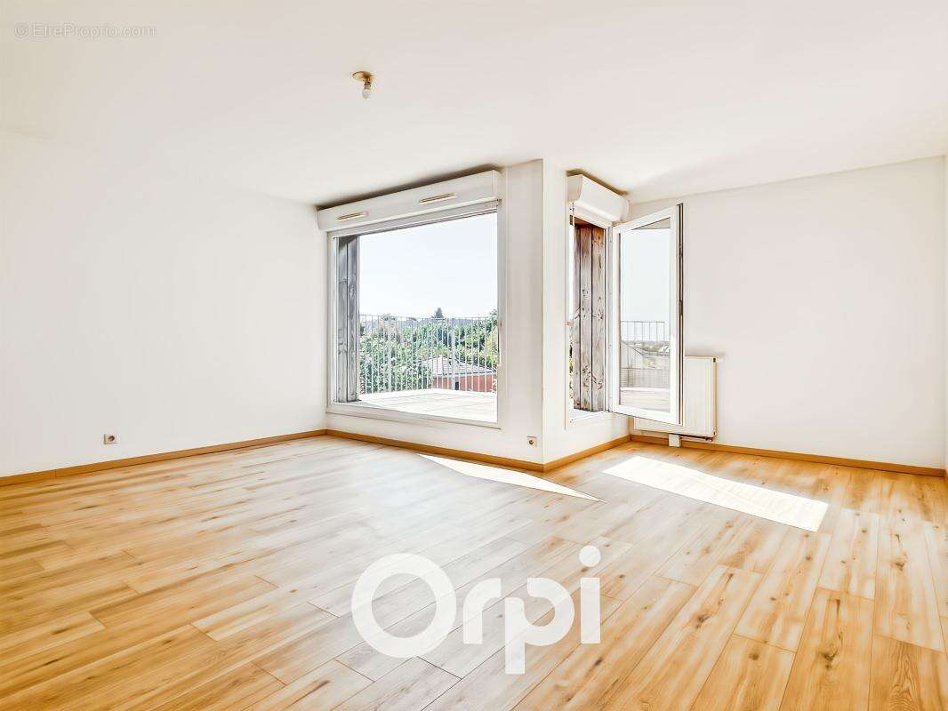 Appartement À Vendre - photo 5