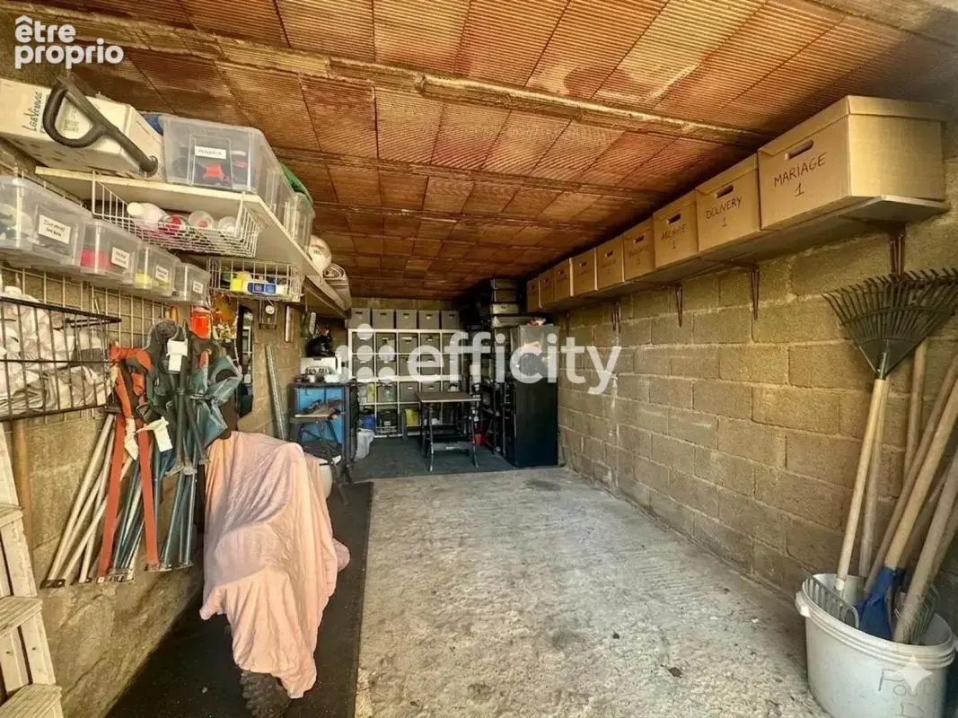 Maison 90 m² à Saint-Victoret  - photo 19