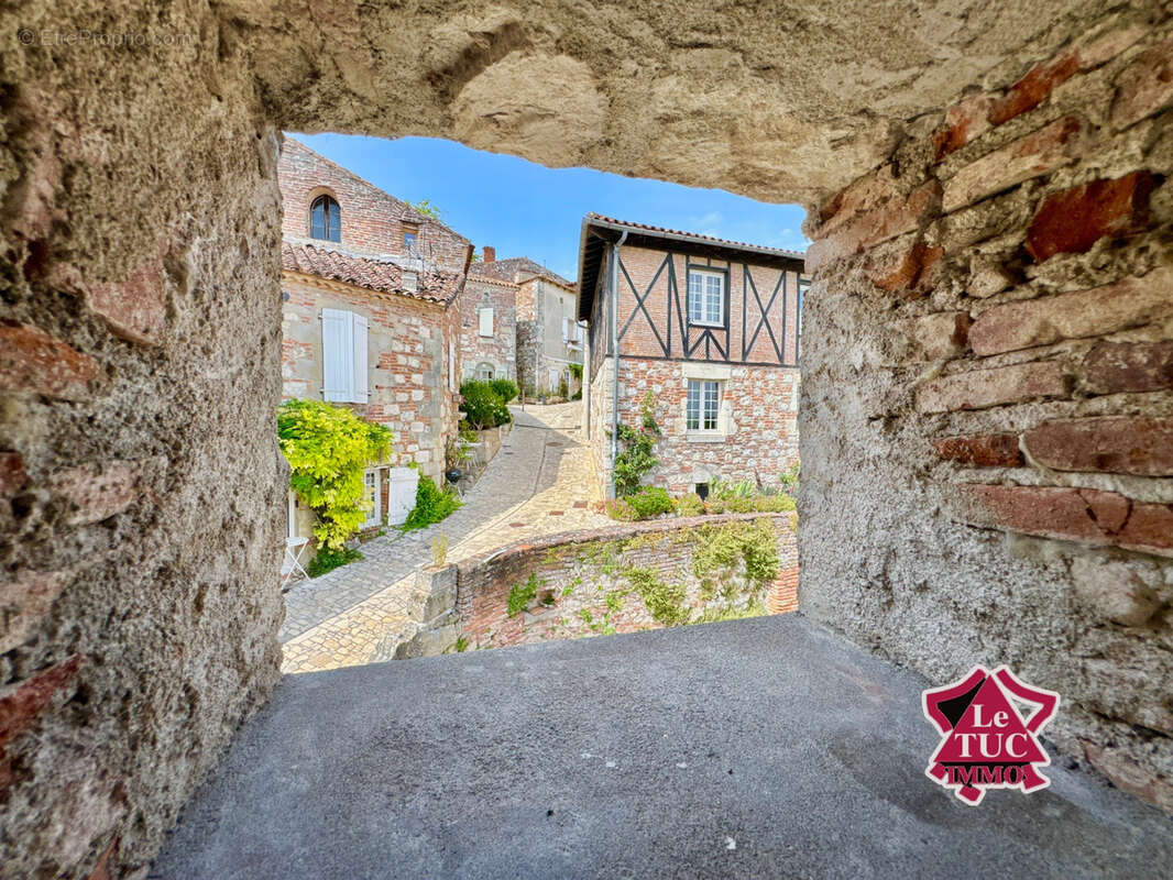 Maison à PENNE-D&#039;AGENAIS