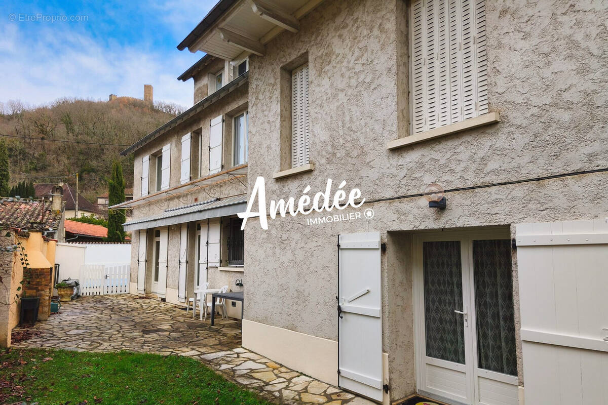 Maison à SAINT-CERE