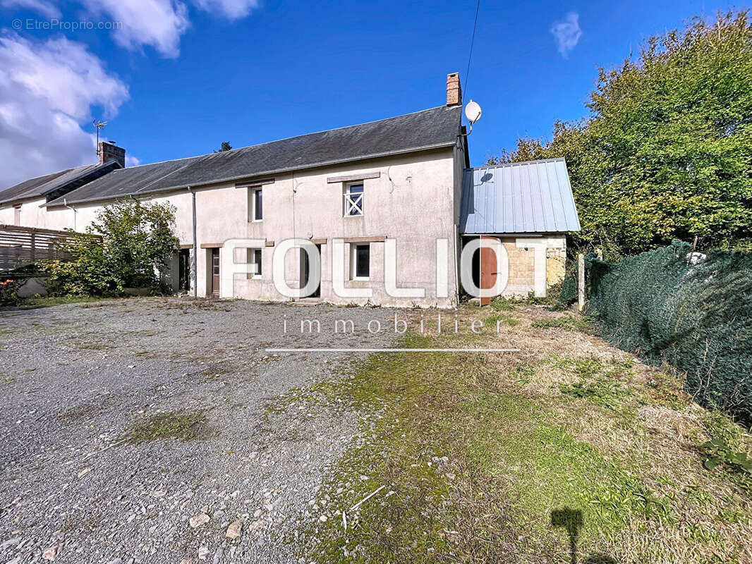 Maison à SAINT-SAMSON-DE-BONFOSSE