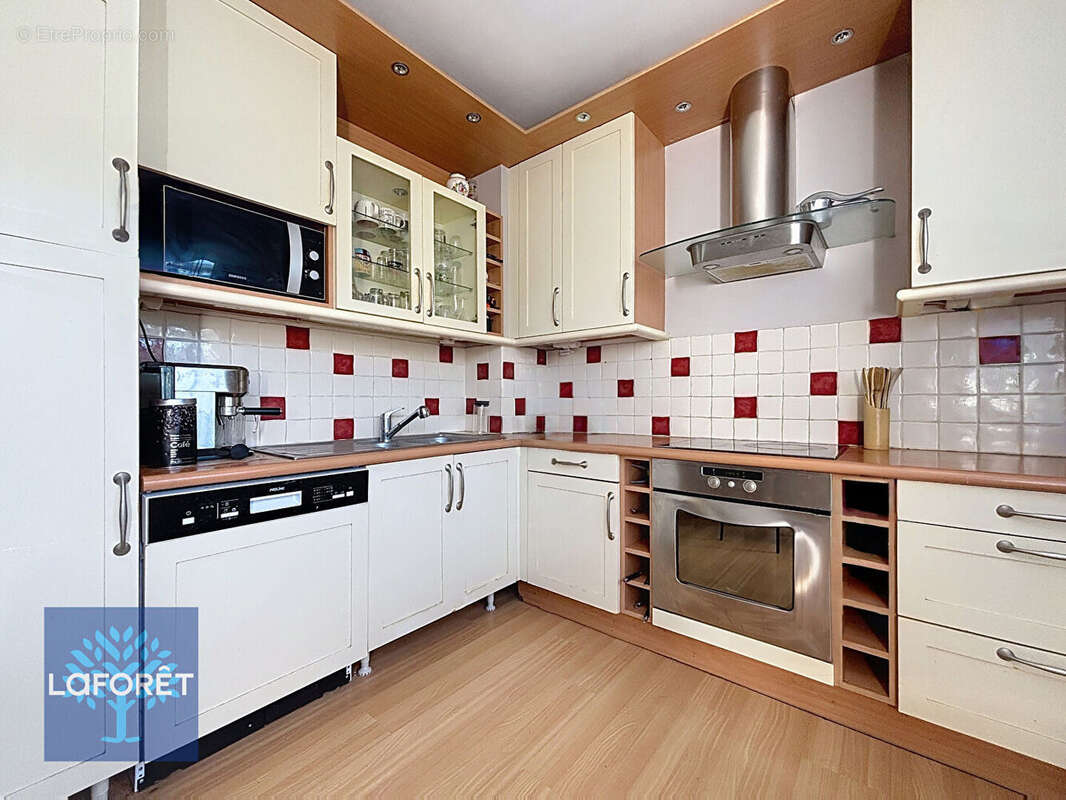 Maison à ORMESSON-SUR-MARNE