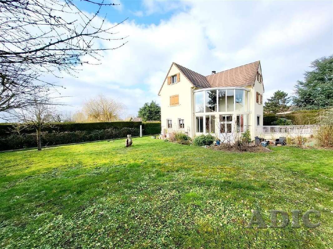 Maison à SAINT-PATHUS