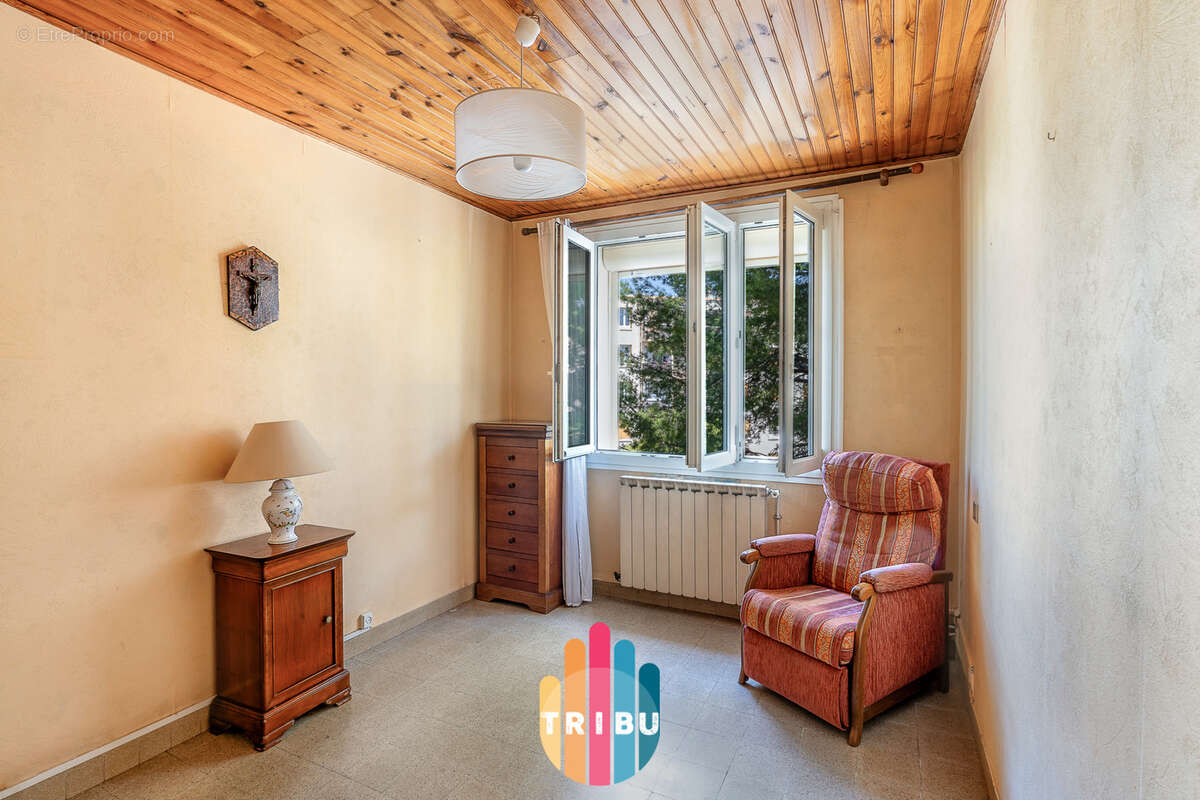 Appartement à MARSEILLE-9E