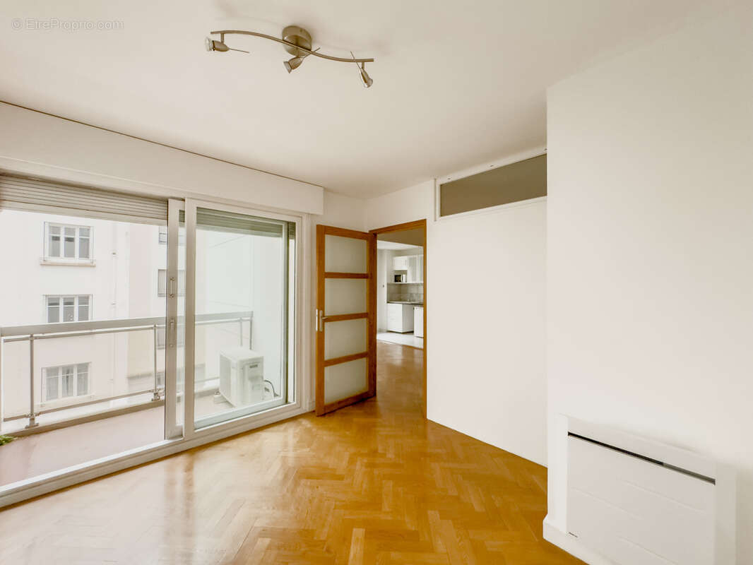 Appartement à LYON-6E