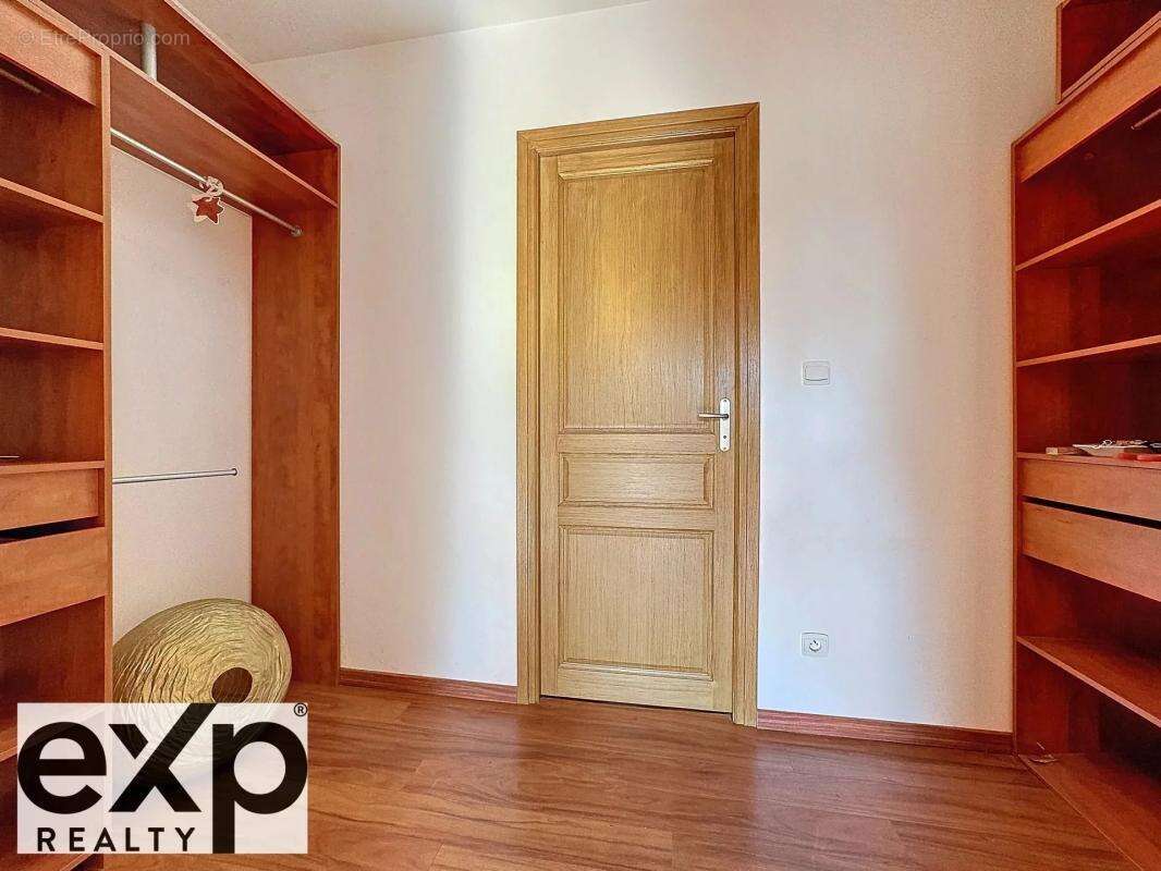 Maison à AMENUCOURT