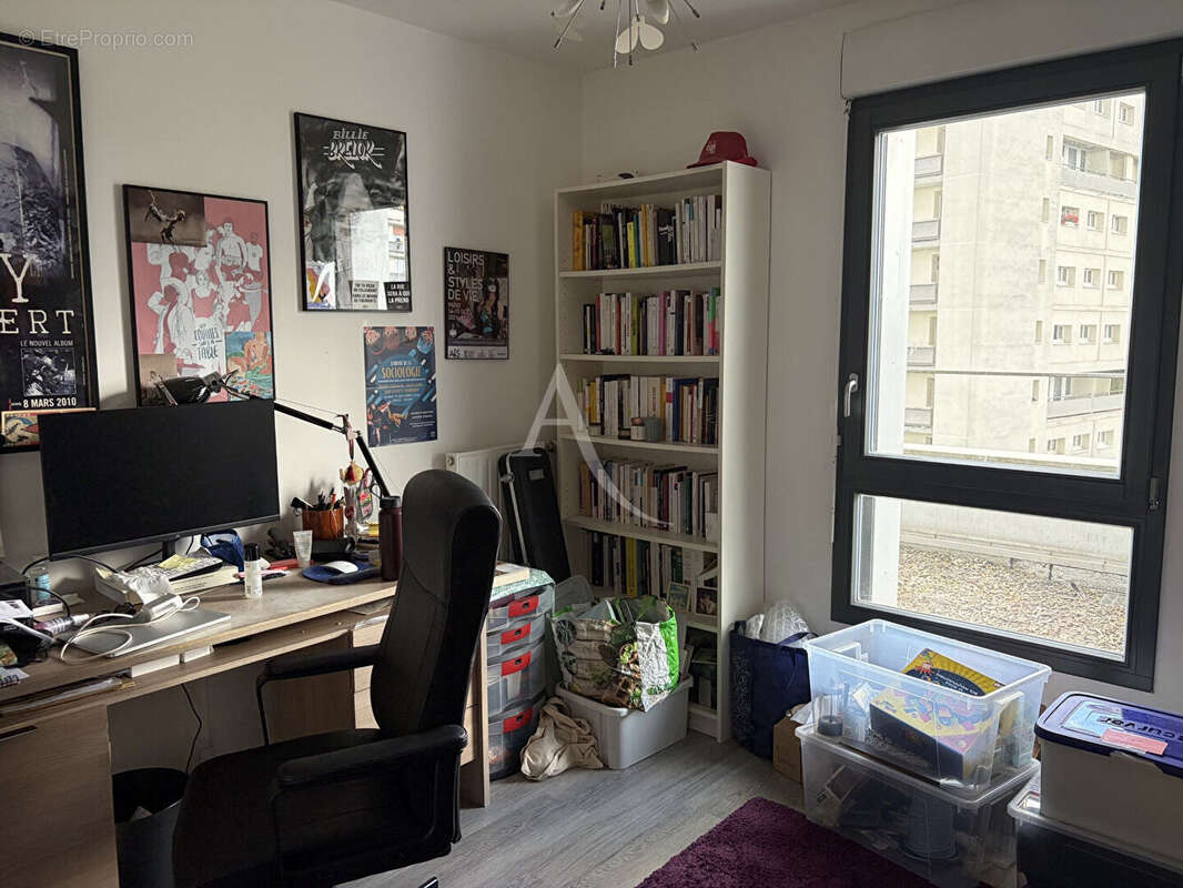 Appartement à AUBERVILLIERS