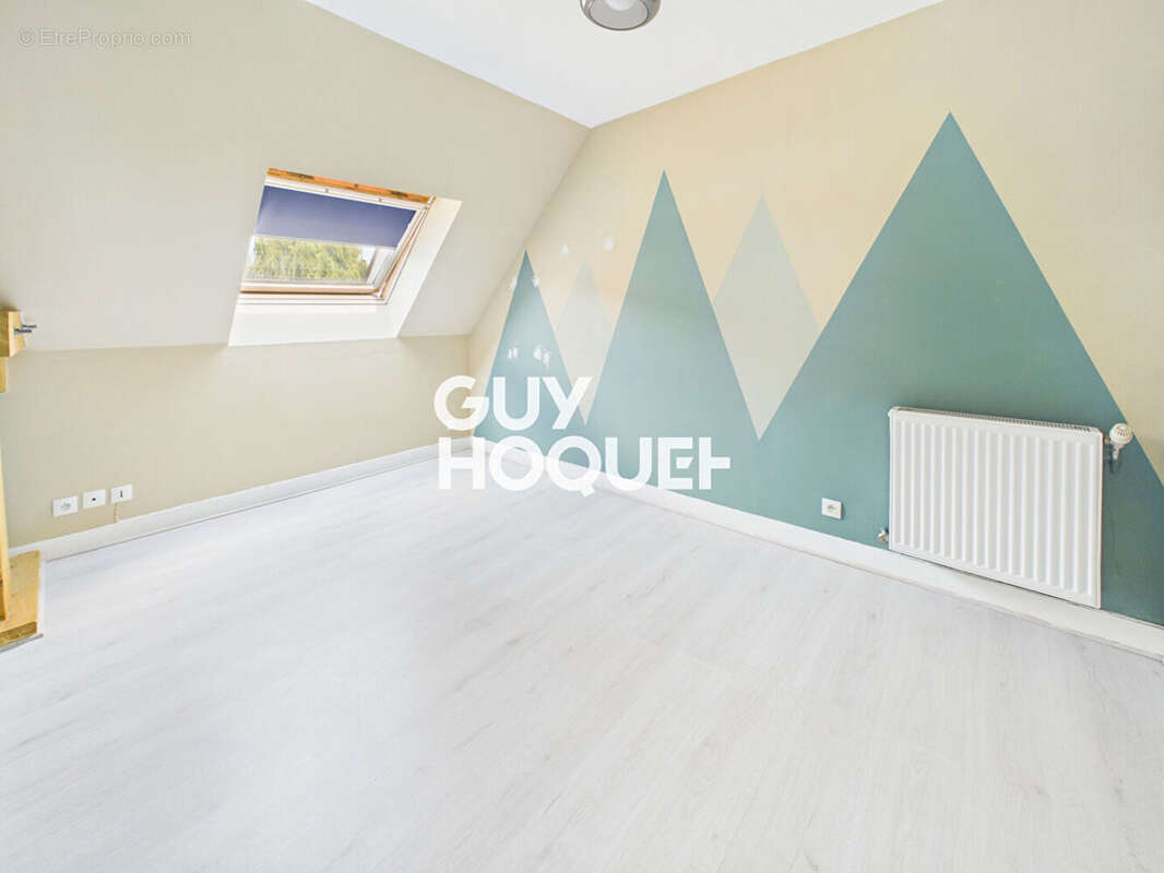 Maison Grand Couronne 5 pièce(s) 106 m2 - photo 8