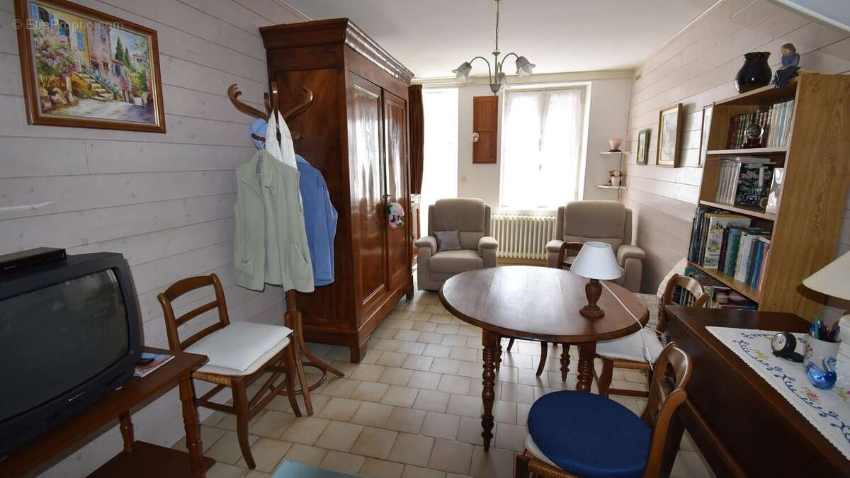 Maison à LE VERNET