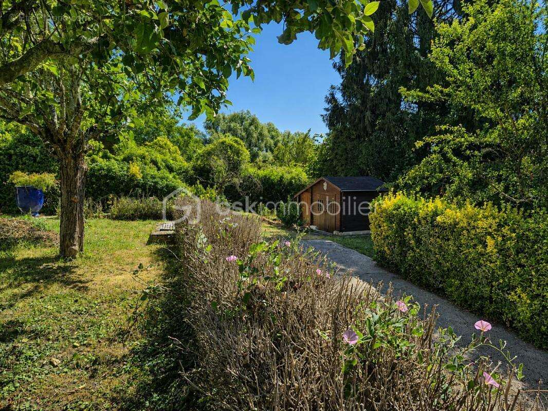 Terrain à bâtir de 727 m² à Chamigny - photo 3