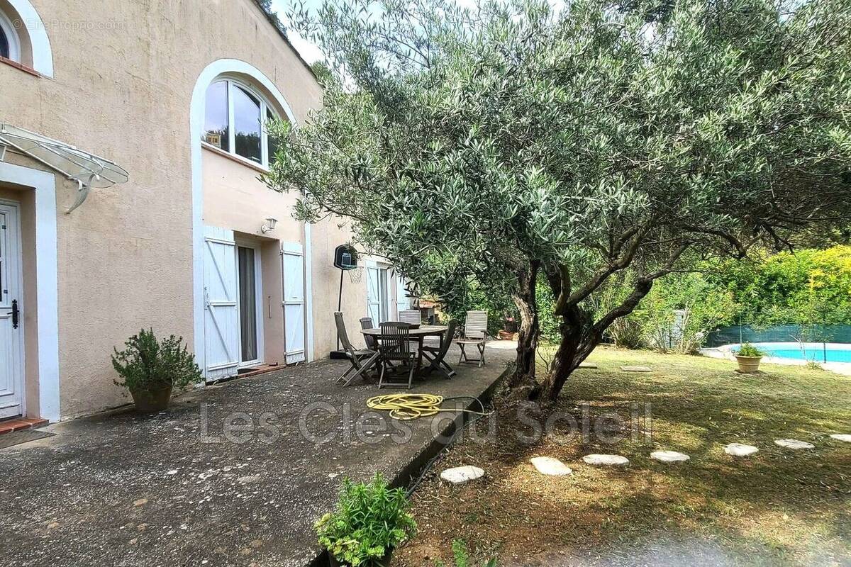 Maison à PIGNANS