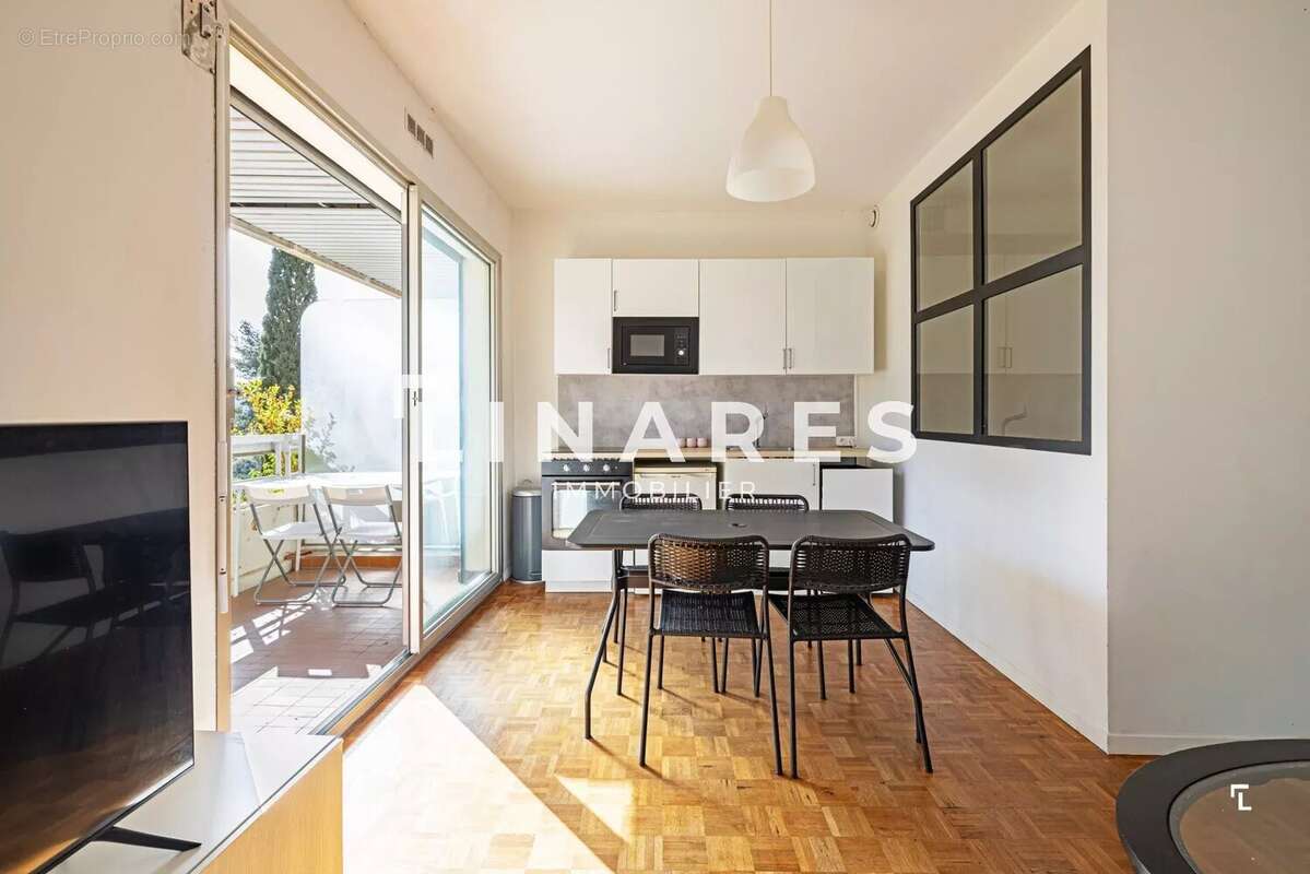 Appartement à MARSEILLE-8E