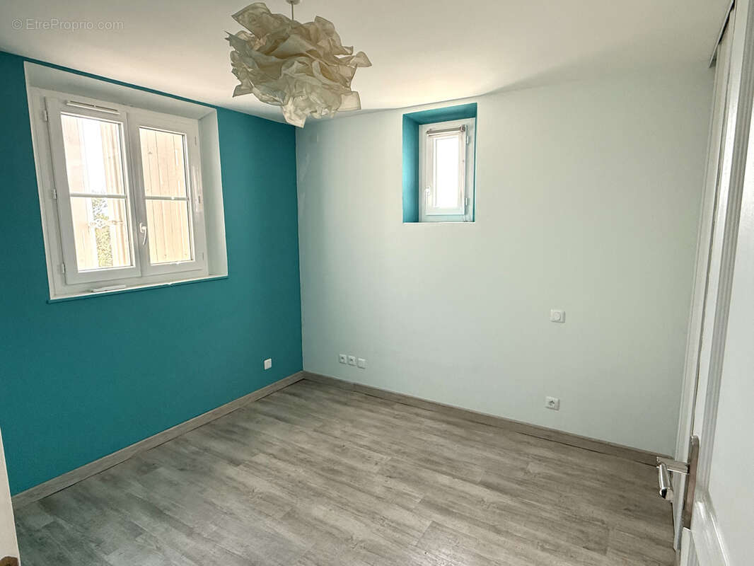 Appartement à MALLEMORT