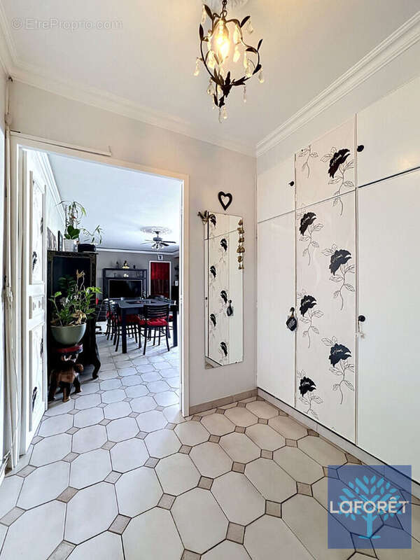 Appartement à NEUILLY-SUR-MARNE