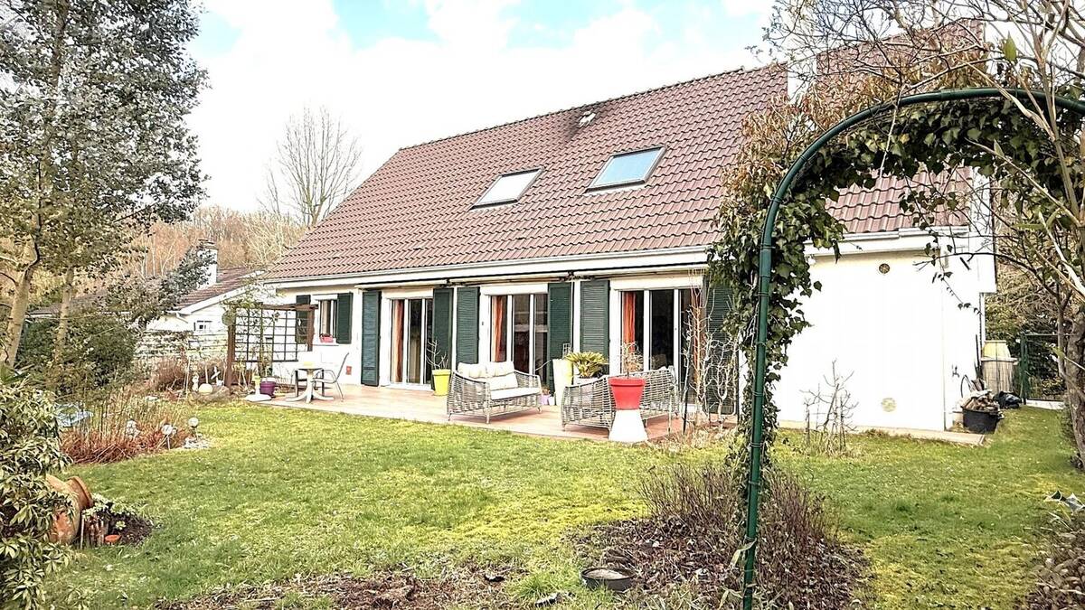 Maison à MONTIGNY-LE-BRETONNEUX