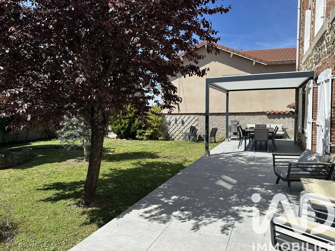 Photo 2 - Maison à AVEIZIEUX