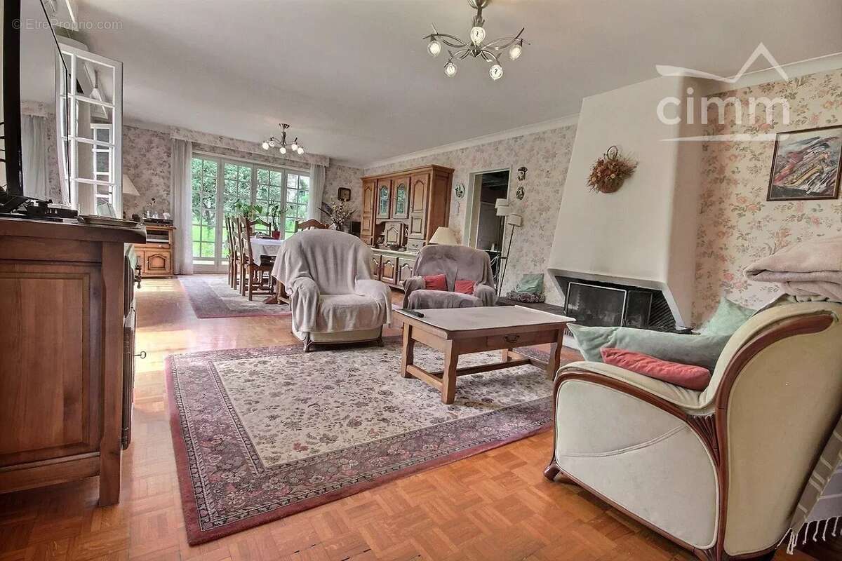 Maison à VAULNAVEYS-LE-HAUT