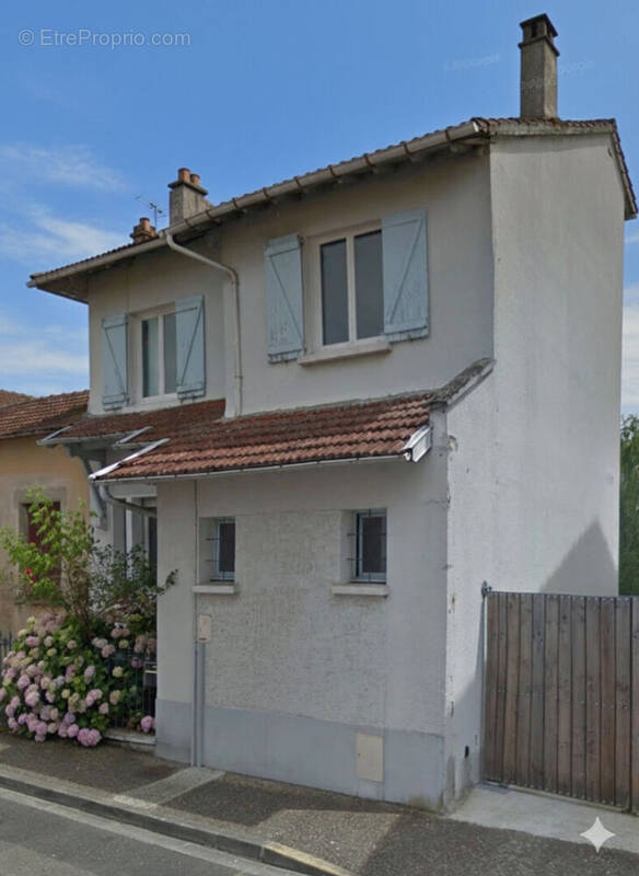 Maison à MOISSAC