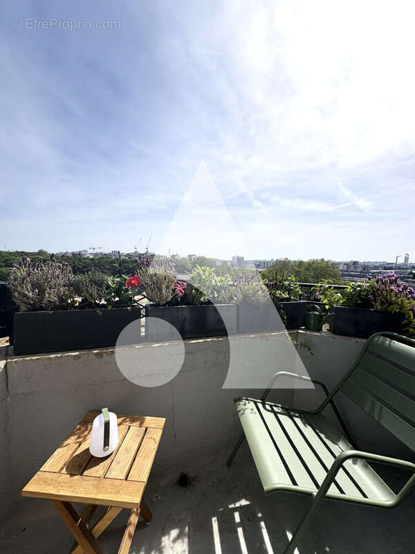 Appartement à PARIS-12E