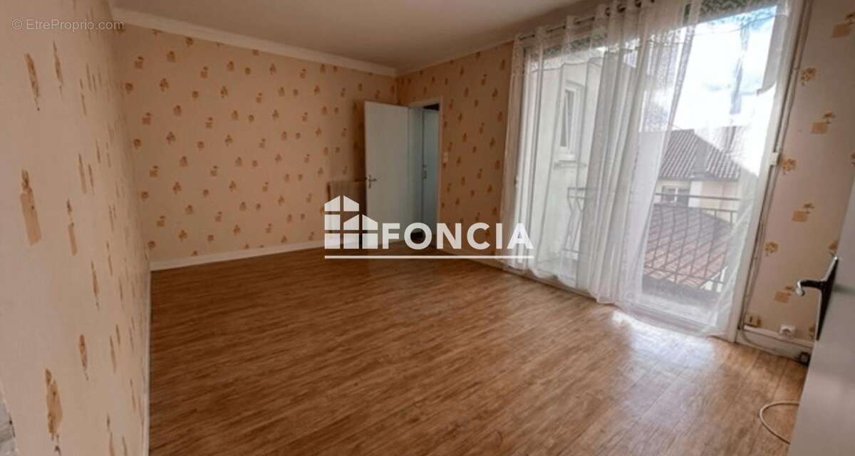 Appartement à AUBIN