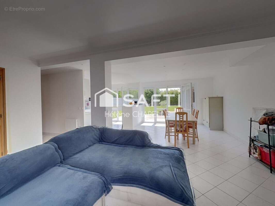 Photo 2 - Maison à NEUILLY-EN-THELLE