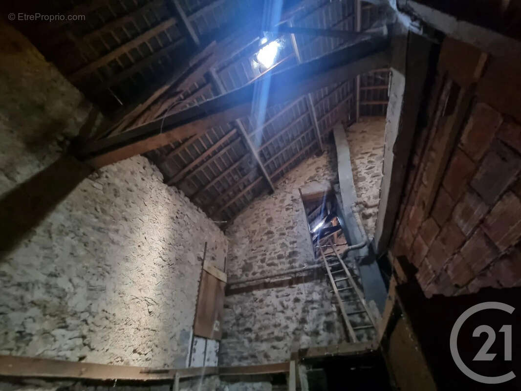Maison 120 m² à Ouroux-En-Morvan  - photo 17