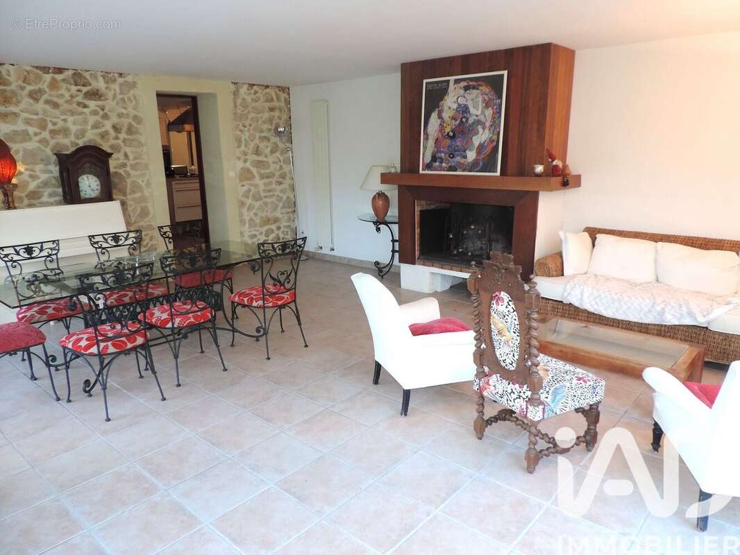 Photo 2 - Maison à LANDIRAS