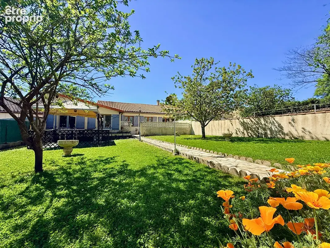Photo Maison à Angouleme au prix de 149 000€