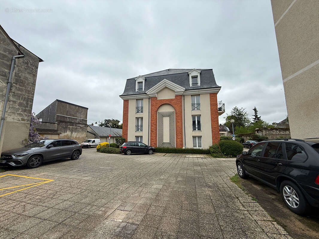 Rare! Appartement 2 chambres avec ascenseur, Centre Vendôme - photo 2