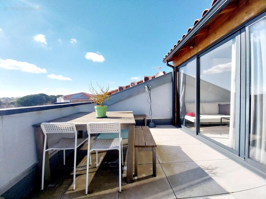 Maison à PUJAUDRAN