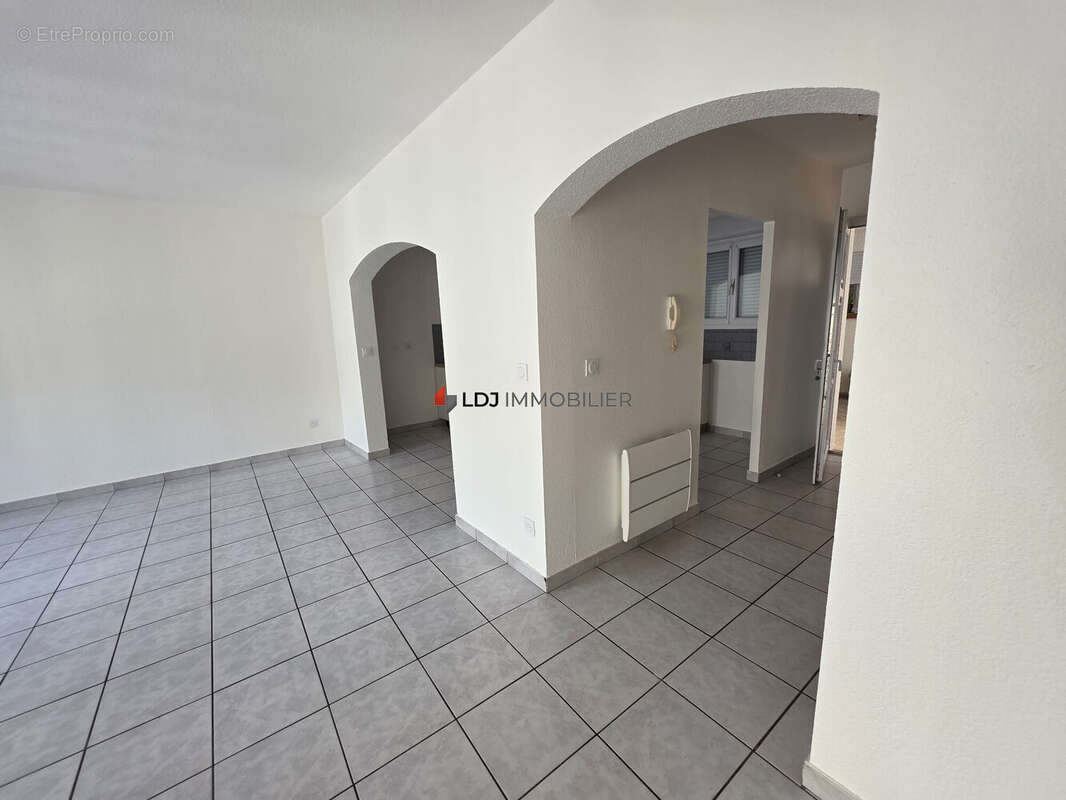 Appartement à VILLELONGUE-DE-LA-SALANQUE