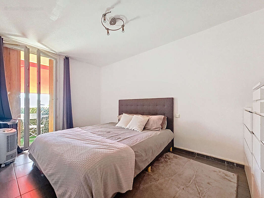 Appartement à MARSEILLE-11E