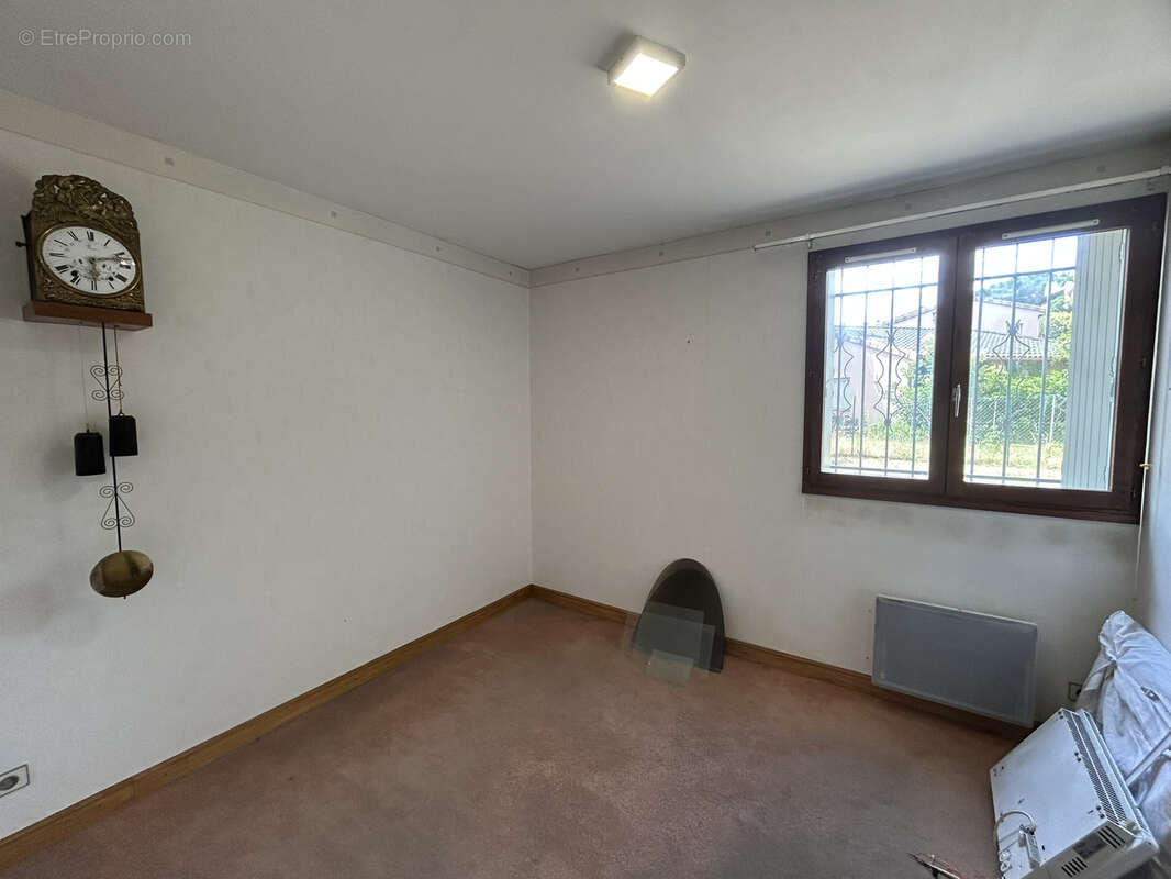 TOULOUSE NORD, proche métro, appartement type 4 en rez-de-chaussée dans résidence sécurisée ! - photo 7