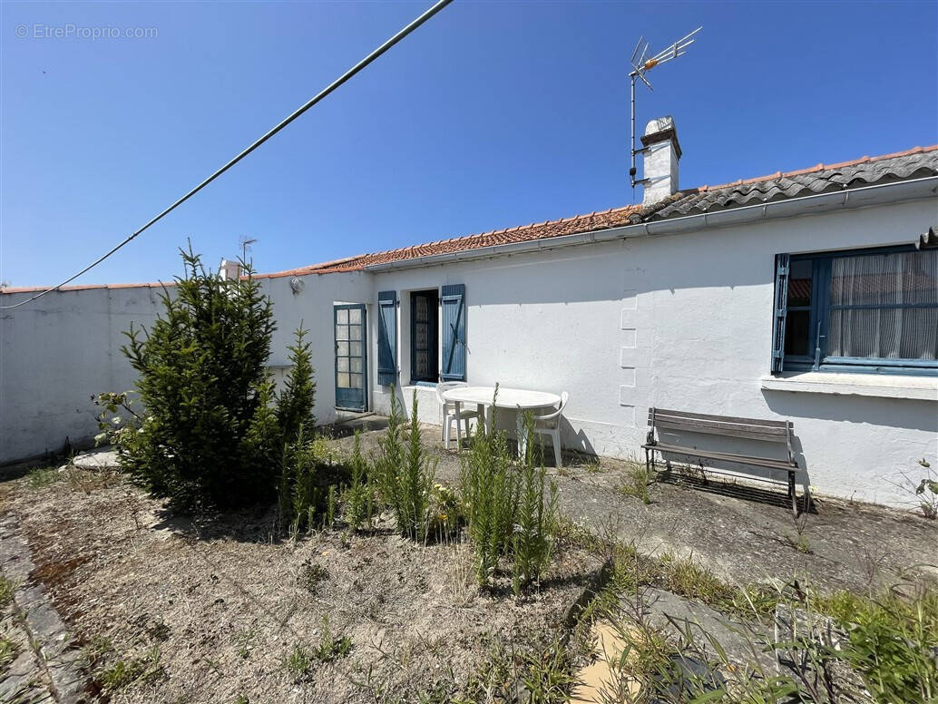 Maison à L&#039;EPINE