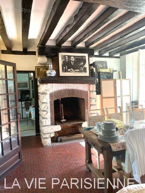 Maison à MONTACHER-VILLEGARDIN