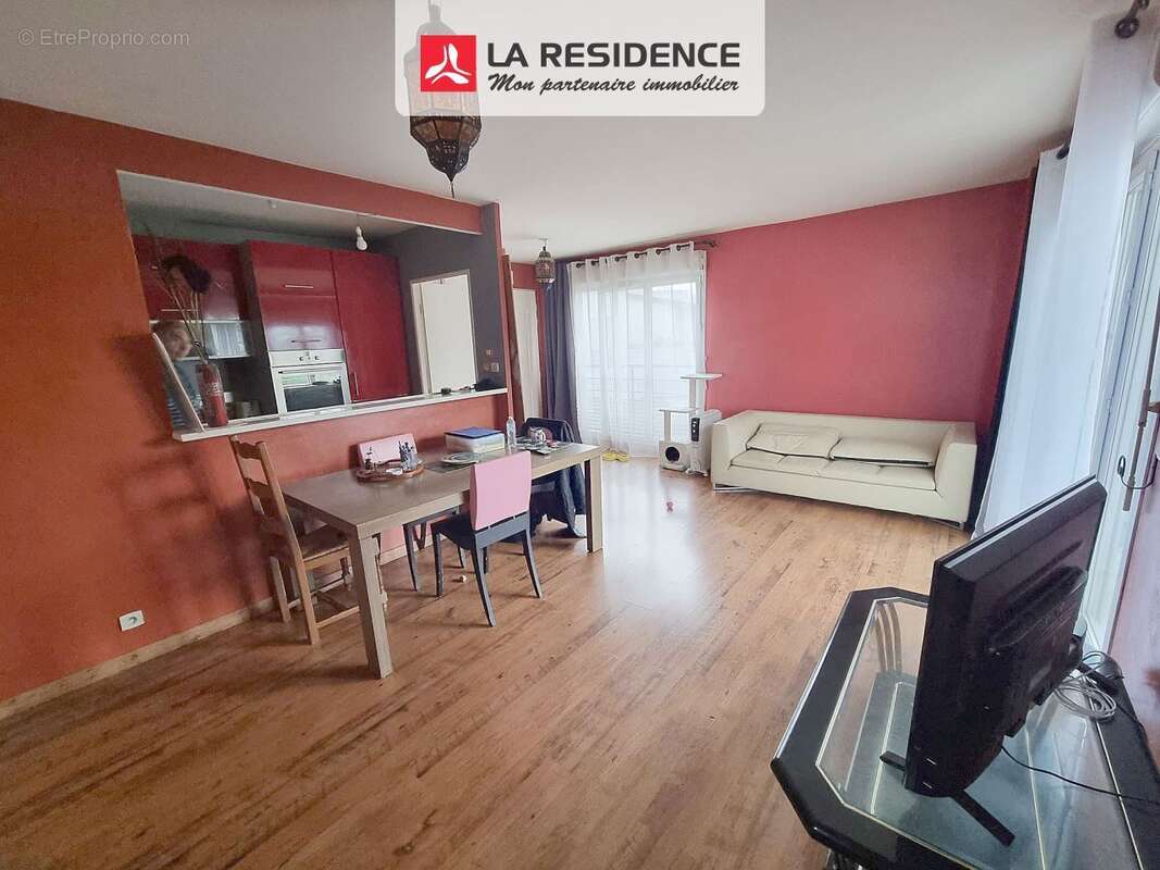 Appartement à STAINS