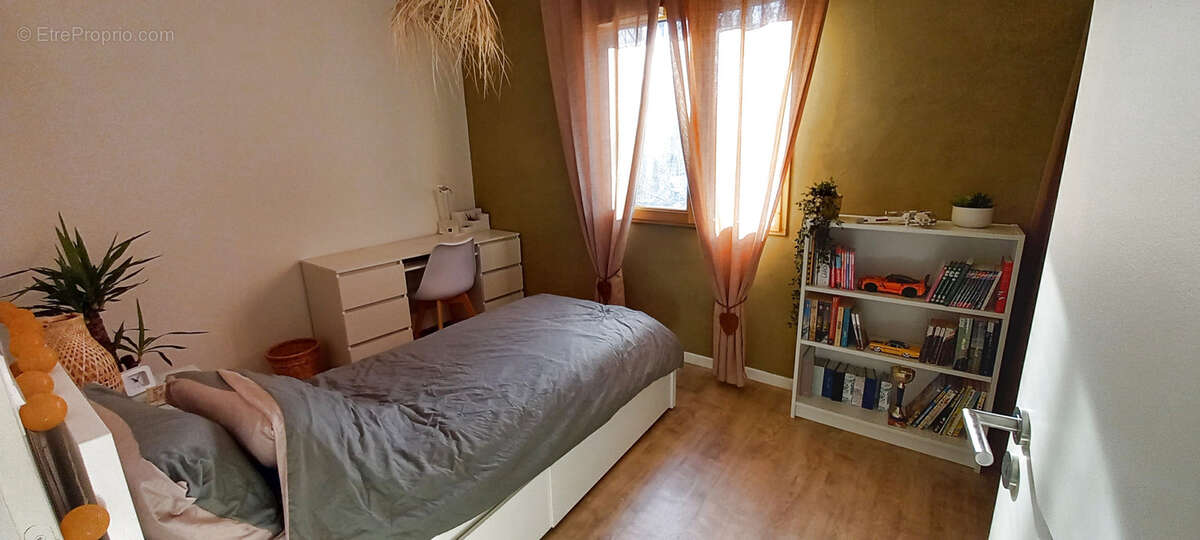 Maison à AMBARES-ET-LAGRAVE