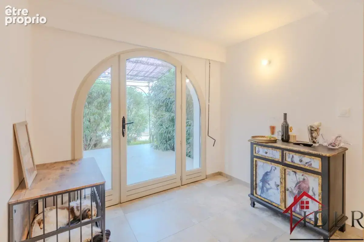Demeure de prestige de 282 m2 composée de deux étages indépe - photo 16