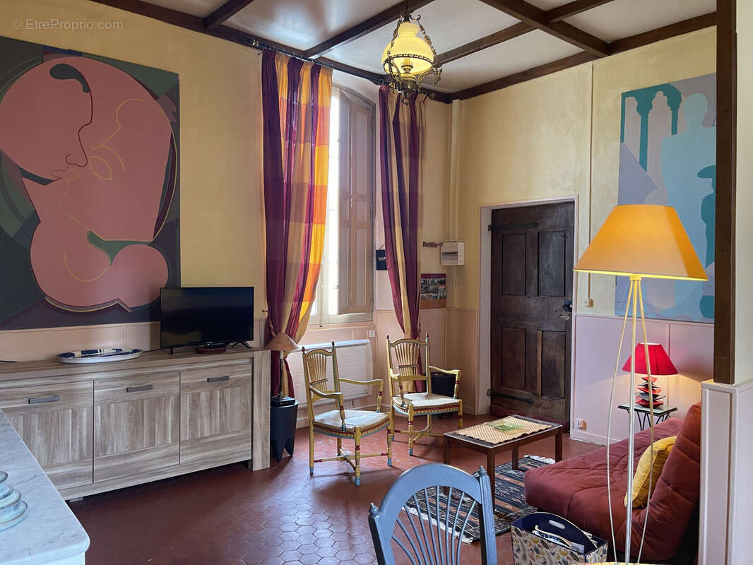 Appartement à PEYRUIS