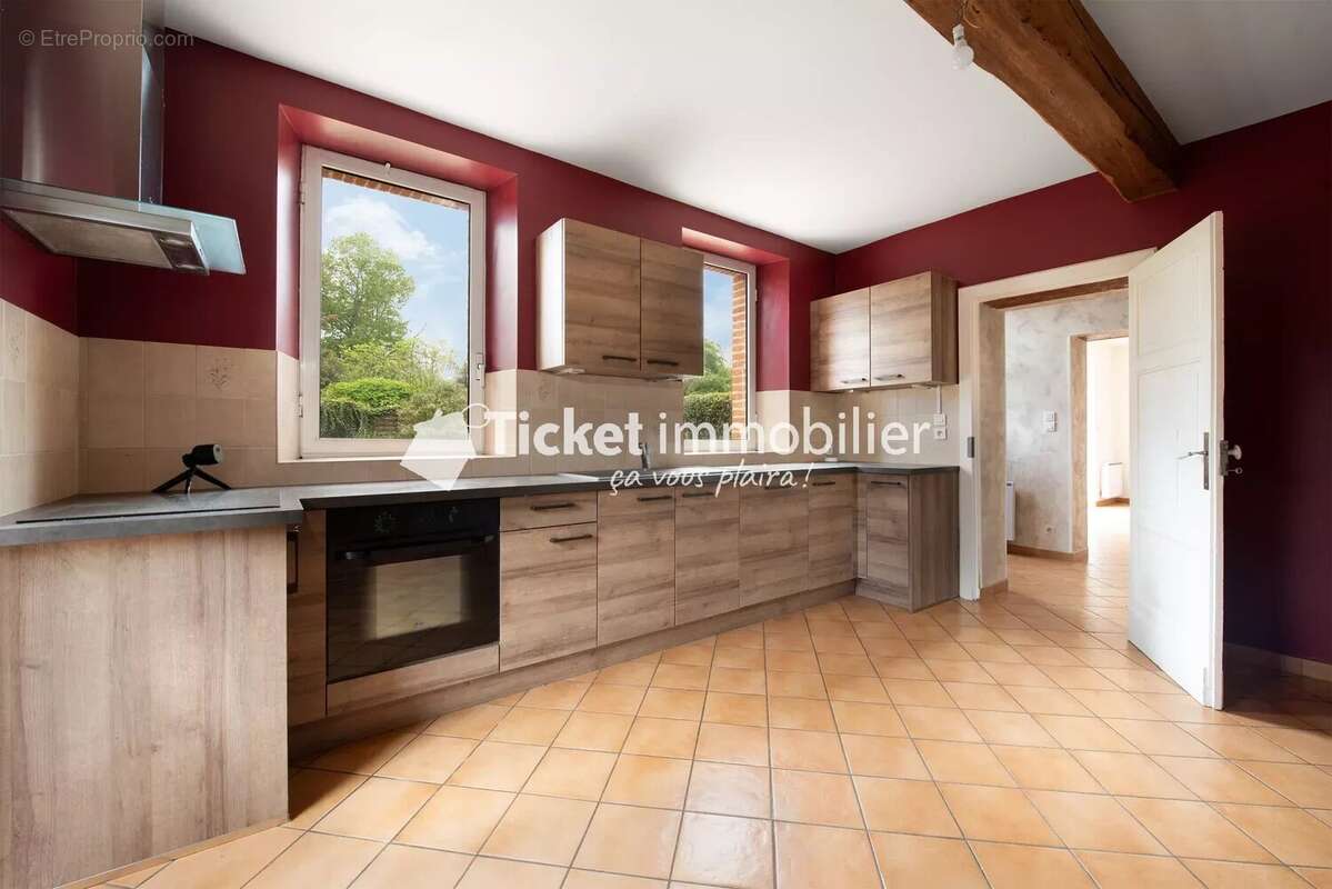 Maison à SAINT-PAUL-SUR-SAVE