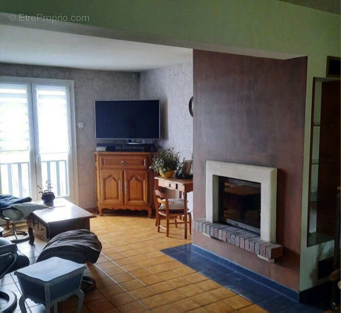 Maison à POIX-DE-PICARDIE