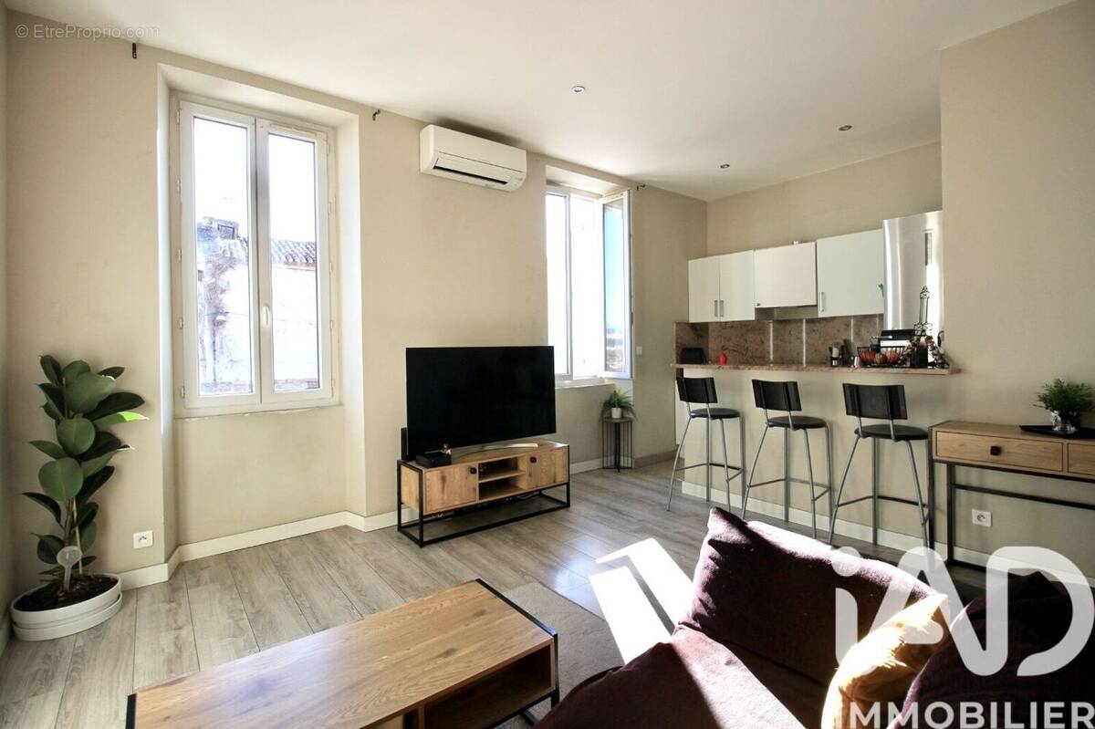 Photo 1 - Appartement à MARSEILLE-16E